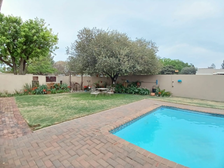 5 Bedroom Property for Sale in Sasolburg Ext 23 Free State